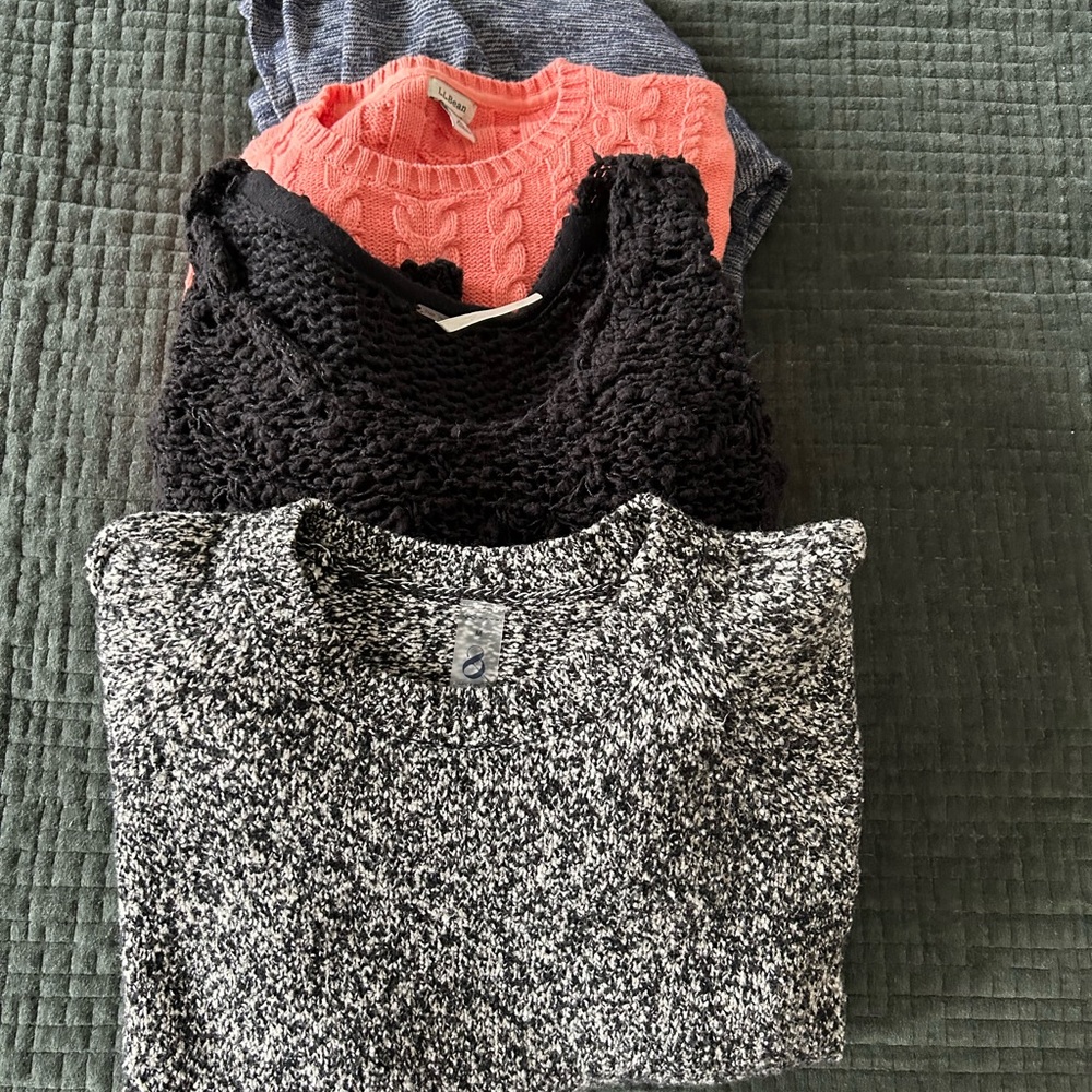 3 sweaters Black ( loose fit) freepeople and Gray/backCrew Neck (loft) and llbea